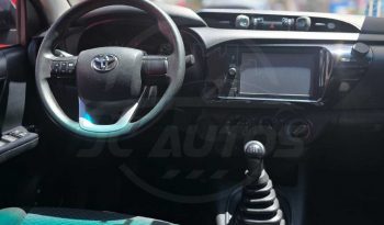 
									Toyota Hilux 2022 full								