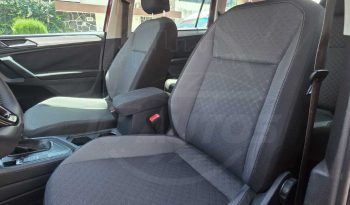 
									VOLKSWAGEN TIGUAN 2018 full								