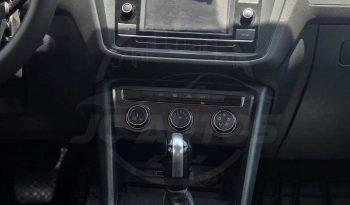 
									VOLKSWAGEN TIGUAN 2018 full								