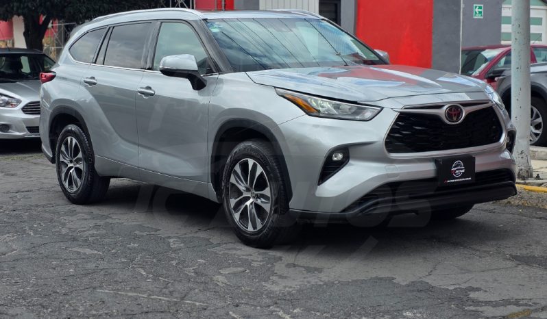 TOYOTA HIGHLANDER 2020 PLATA -6 – copia