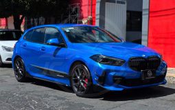 BMW 118i M SPORT 2023