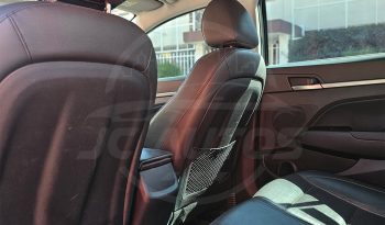 
									HYUNDAI ELANTRA LIMITED TECH 2017 full								