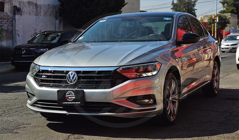 VOLKS WAGEN JETTA R-LINE 2021