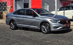 VOLKS WAGEN JETTA R-LINE 2021