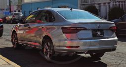 VOLKS WAGEN JETTA R-LINE 2021