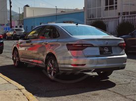 VOLKS WAGEN JETTA R-LINE 2021