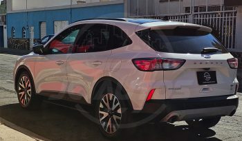 
									FORD ESCAPE SE SPORT HEV 2020 full								