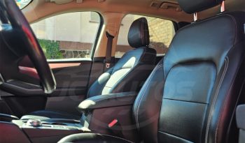 
									FORD ESCAPE SE SPORT HEV 2020 full								