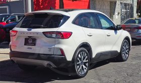 FORD ESCAPE SE SPORT HEV 2020