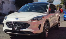 FORD ESCAPE SE SPORT HEV 2020
