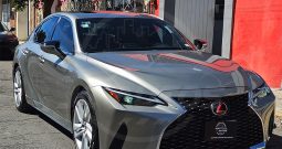 LEXUS IS300 2024