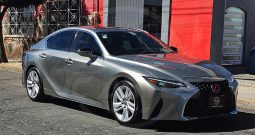 LEXUS IS300 2024
