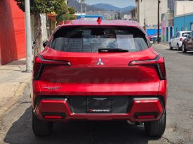 MITSUBISHI OUTLANDER SE PLUS 2025