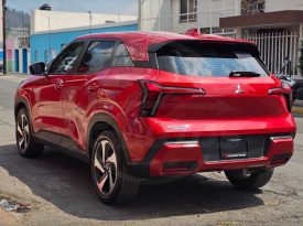 MITSUBISHI OUTLANDER SE PLUS 2025