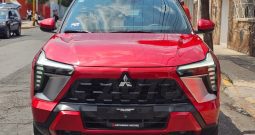 MITSUBISHI OUTLANDER SE PLUS 2025