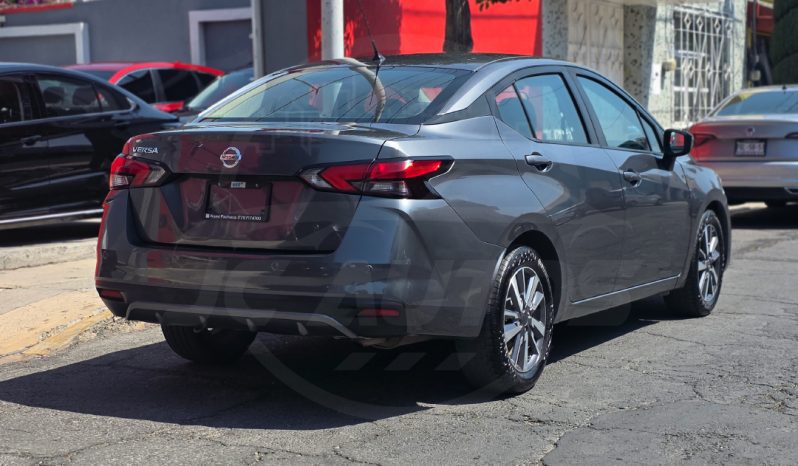 NISSAN VERSA ADVANCE 2020
