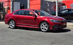VOLKSWAGEN PASSAT R-LINE 2017