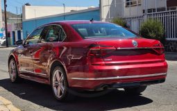 VOLKSWAGEN PASSAT R-LINE 2017