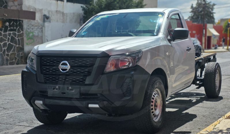 NISSAN NP 300 2021