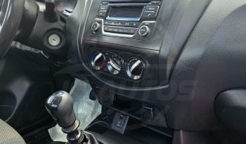 
									NISSAN NP 300 2021 full								