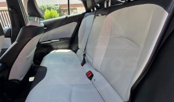 
									TOYOTA PRIUS 2017 full								