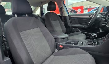 
									VOLKSWAGEN JETTA 2021 full								