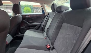 
									VOLKSWAGEN JETTA 2021 full								