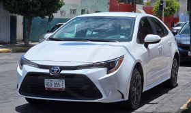 TOYOTA COROLLA 2025