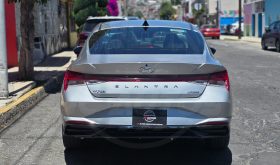 HYUNDAI ELANTRA 2022