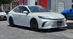 TOYOTA CAMRY 2025