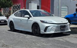 TOYOTA CAMRY 2025