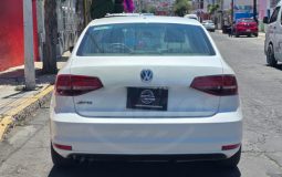 VOLKSWAGEN JETTA 2016