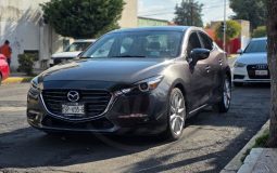 MAZDA 3 2018