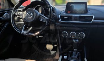 
									MAZDA 3 2018 full								