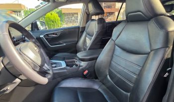 
									TOYOTA RAV 4 2021 full								