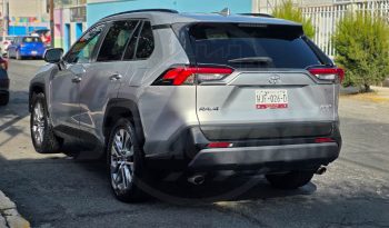 
									TOYOTA RAV 4 2021 full								