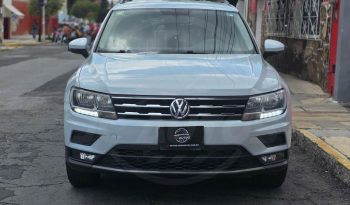 
									VOLKSWAGEN TIGUAN 2018 full								