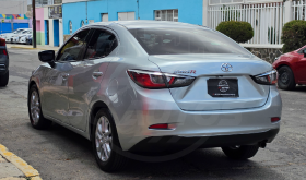 TOYOTA YARIS RXLE 2018