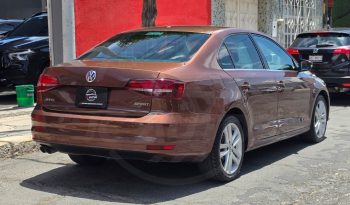 
									VOLKSWAGEN JETTA 2017 full								