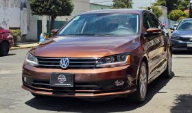 VOLKSWAGEN JETTA 2017