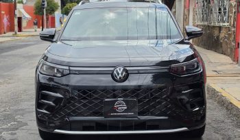 
									Volkswagen Tiguan 2025 full								