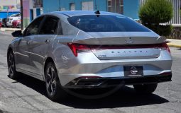 HYUNDAI ELANTRA LIMITED 2022